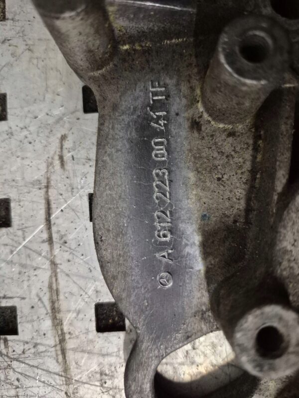 f2553d6f0734853e8fd506a978c7ad89