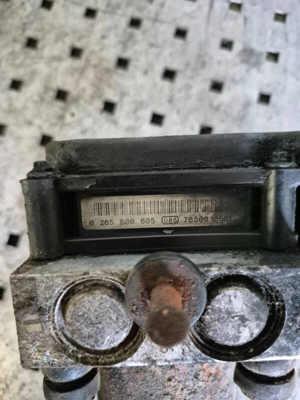 8fe1aae192bb04ef6bc3c46c9d127e5e