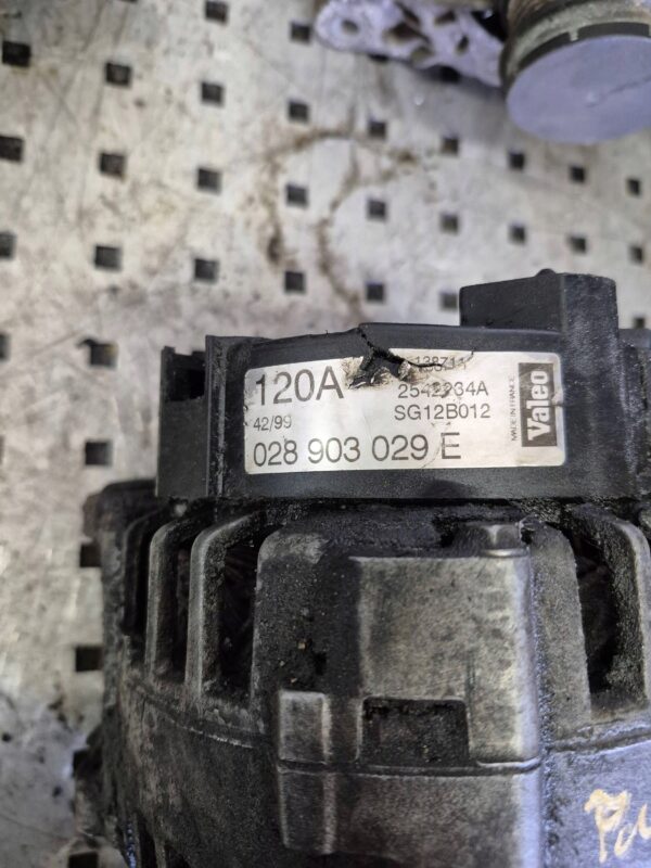 321ac57d7c1a68c7b6e3a2ec5b600aad