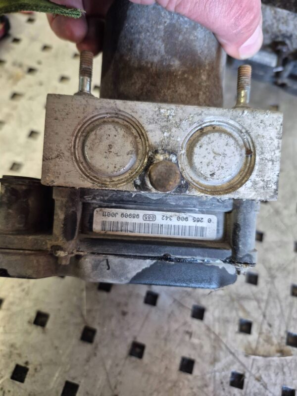 a95d728d668f702ea120e833bf683339