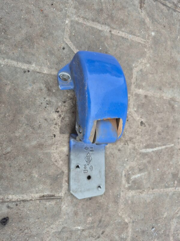 cdf2b5a395d350d01a0d69df58d2e37d