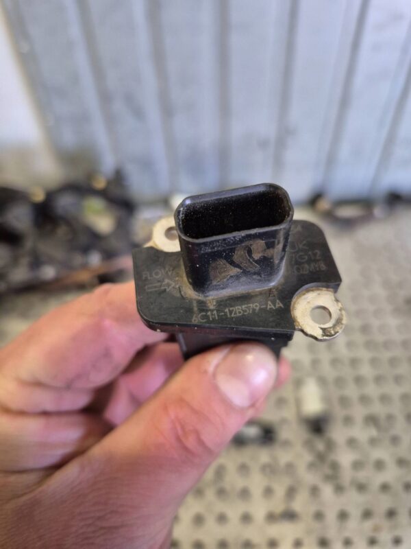 0c932ad8ae8469f39fd6d5da8dd5b96a