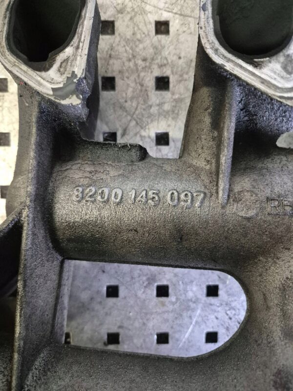 cb20ef111d5ddd2ba6c7104ea5b66403