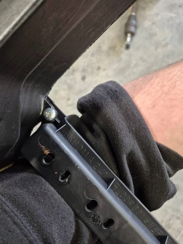 7b7d037f2a09303b981601796ec93b51