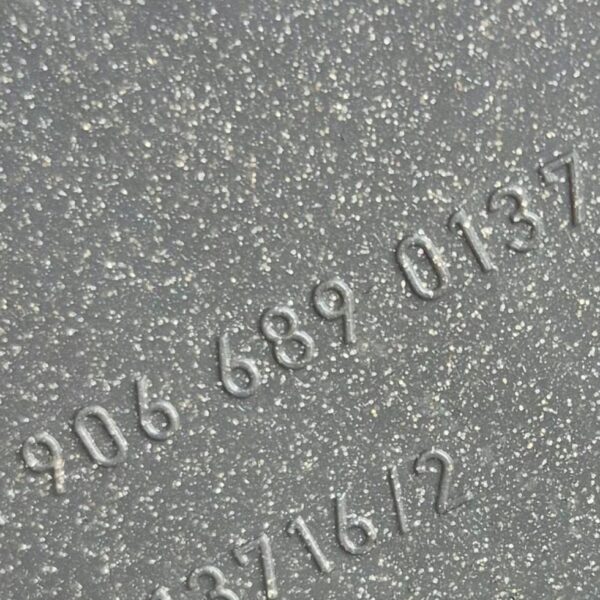 933fee5f03d7bf1adeee5e472f7266c8