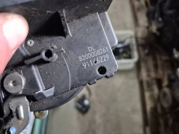 9c83c6c8343d03de83c3c1e20d45e8f8