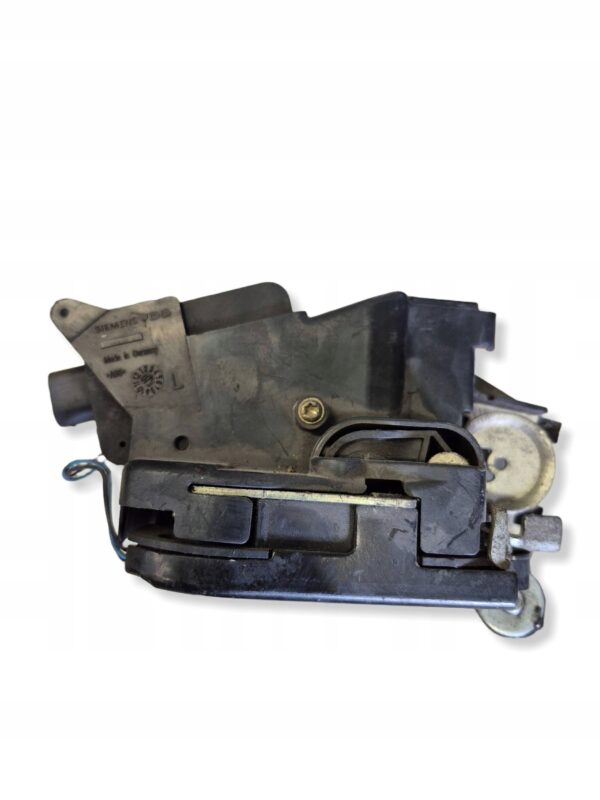 672cb71b8d6045407aa132265003d336