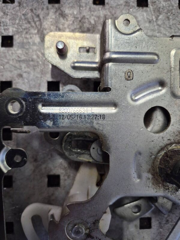 734d94977ef8e653c607c427f406fe4d