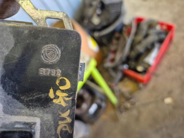 98686d5010760c61e93acf8d29bf5f79