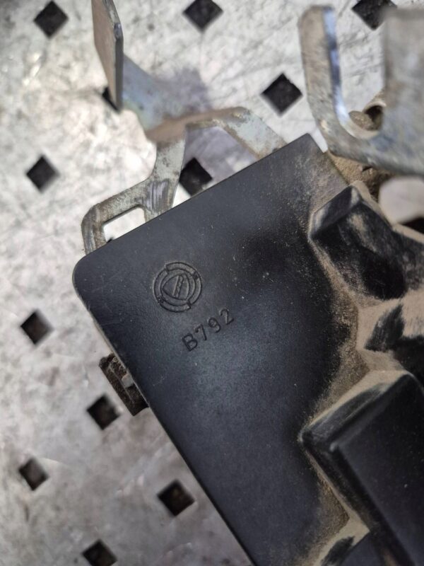 9cd568f6de9bc22841599257dcc236d4