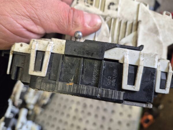 5df803f5cec10b0cd79c01086d43302a