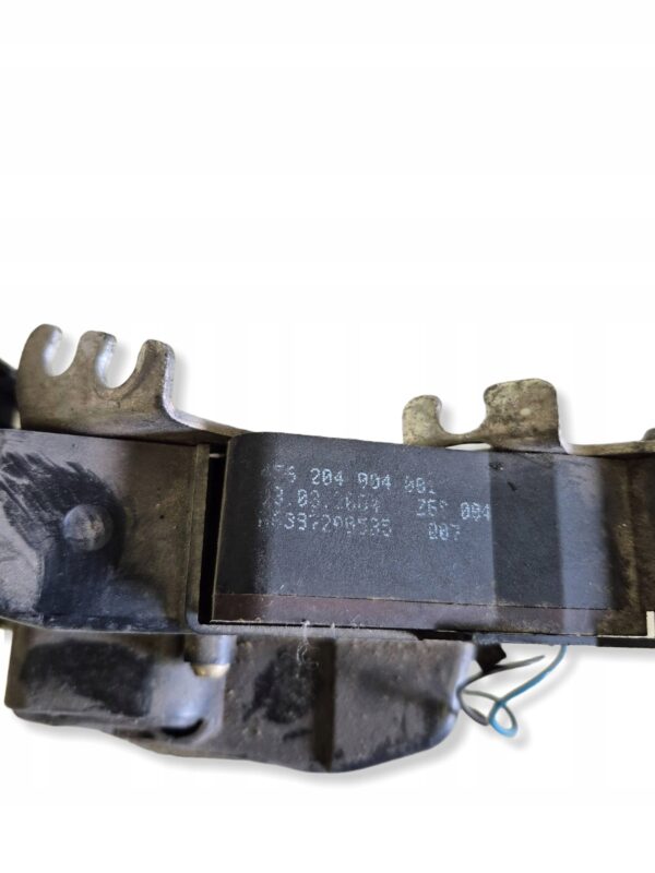 654637cc0386856f3c8728732927d851