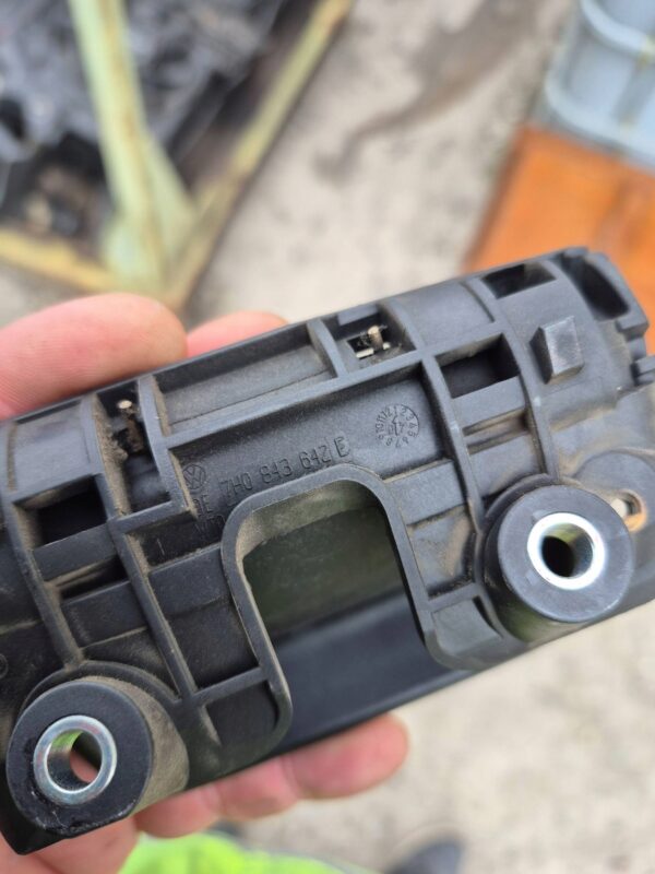 0d661b36456997f5f109971b568f6859