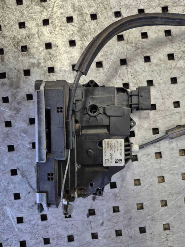 72d0fbbf307f8903e19077222f44bae7