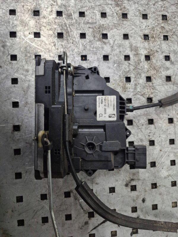 4cc7131a6f3516238f12d415590fff27