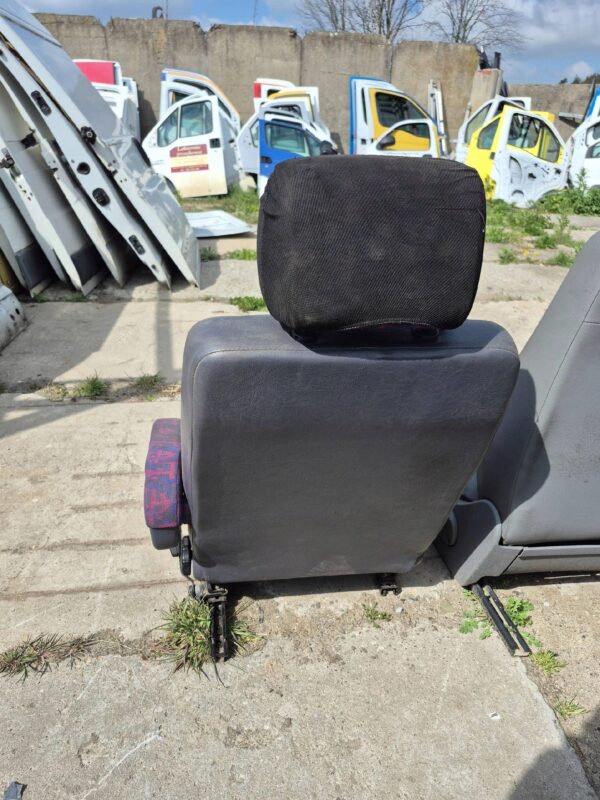 bb48c8f6c59ed4f189b3a9cf6c031eec