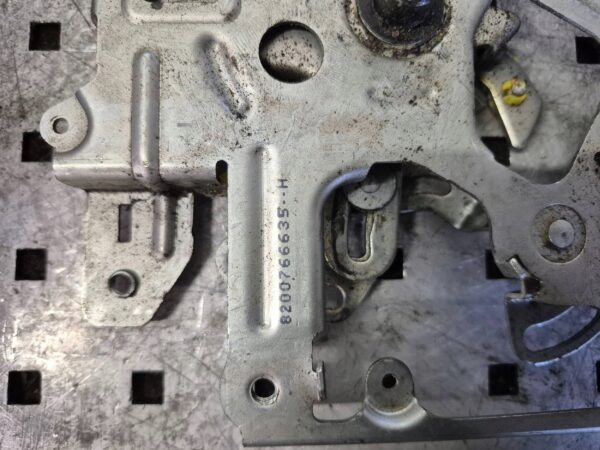 c88b3ae58bc80e7acad4872bf205bb13