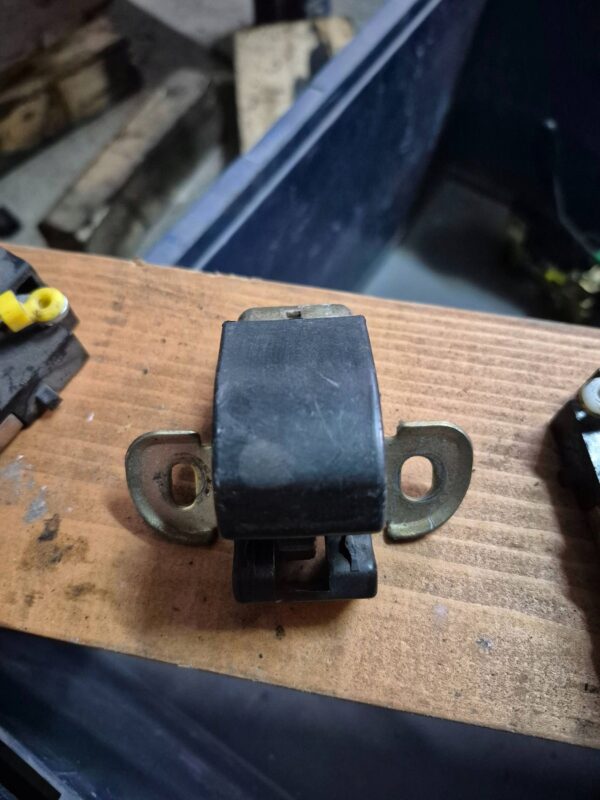 d07a1268d399f8b9ef2142c23d23b8ba