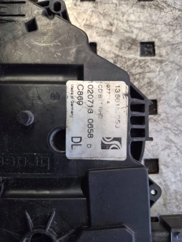 812bd81f14fb1f7f77e55103dc3683bf