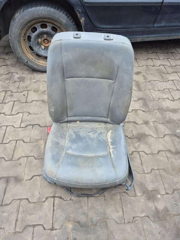 b6015d0e977ed0cbe2f767d458d3b75c