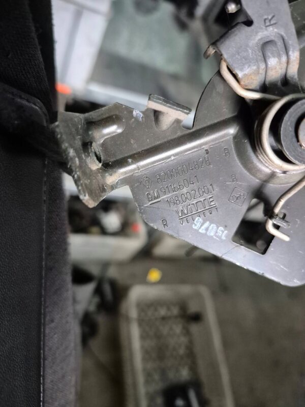 50b32833b37a24561098eedcbe8d7ef5