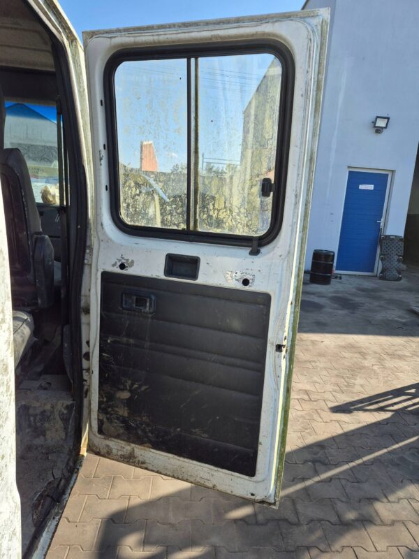 b38805090d64cac49a6108807f15e8de