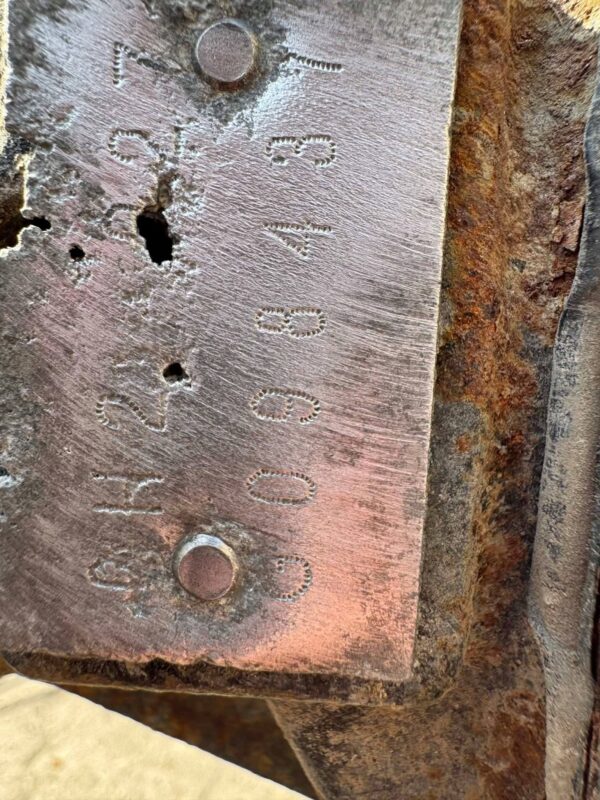 71fb9603a51eadfe8b6e806609e59e85