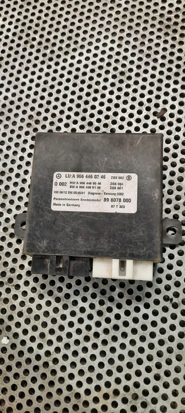 ea40ae32279ddc555dff46e2ded77590
