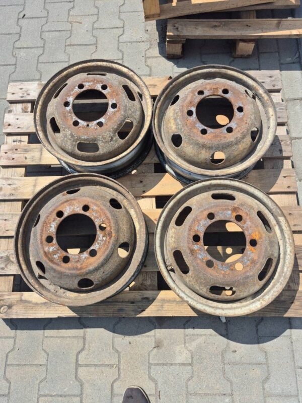 30faedc8b48e658bfd7547a4cb7f0a40.jpg c1312c9f8b91f366d87d86a3ac07a535