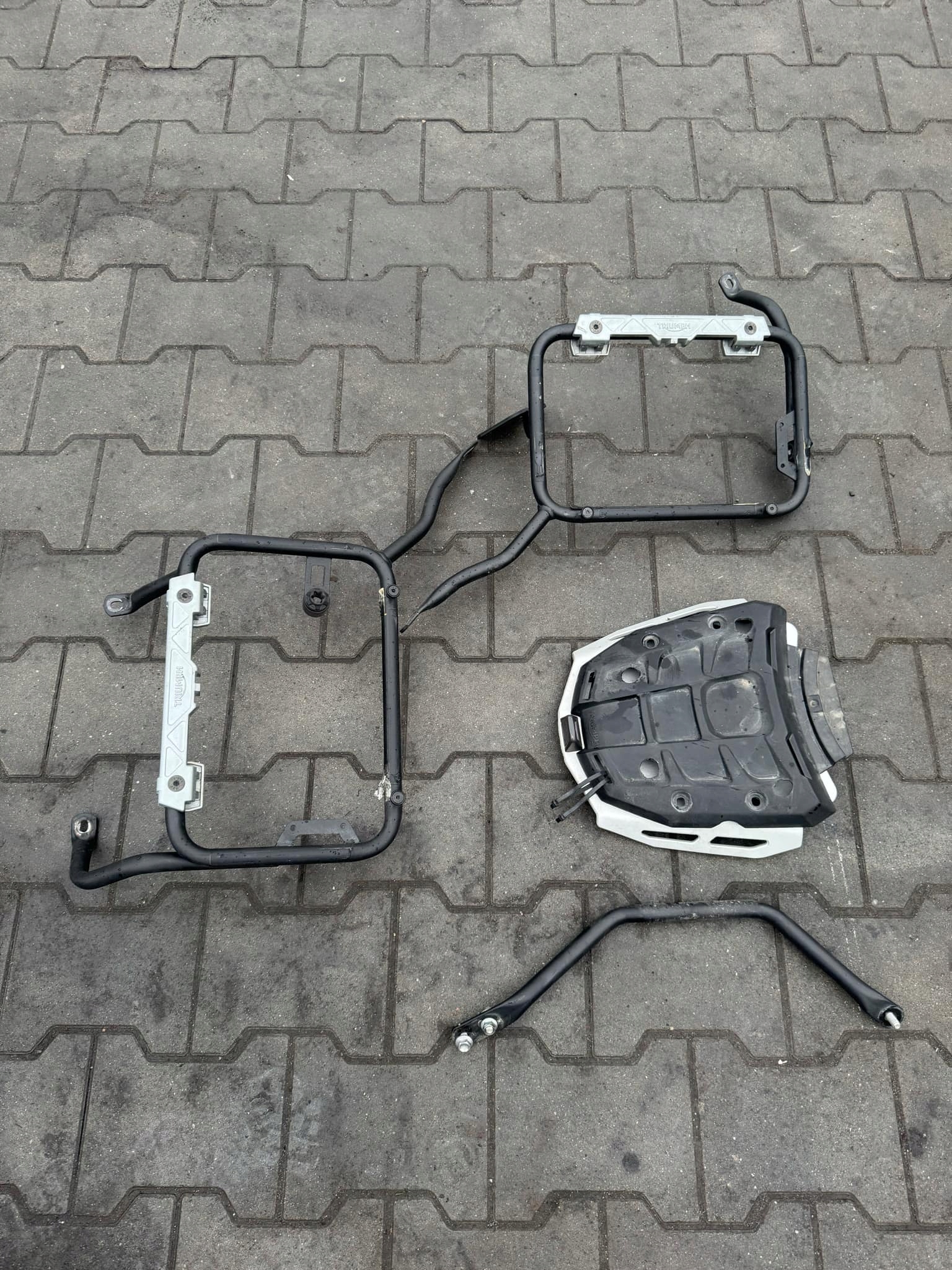 MOCOWANIA KUFRÓW TRIUMPH TIGER 800 XCA 18-20 LIFT KOMPLET