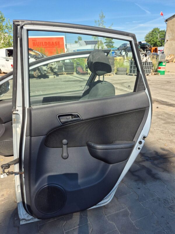 e153d56f24d45d3a68fe91831a34b065.jpg d9b3397ed60f05fc170ee95c66714459
