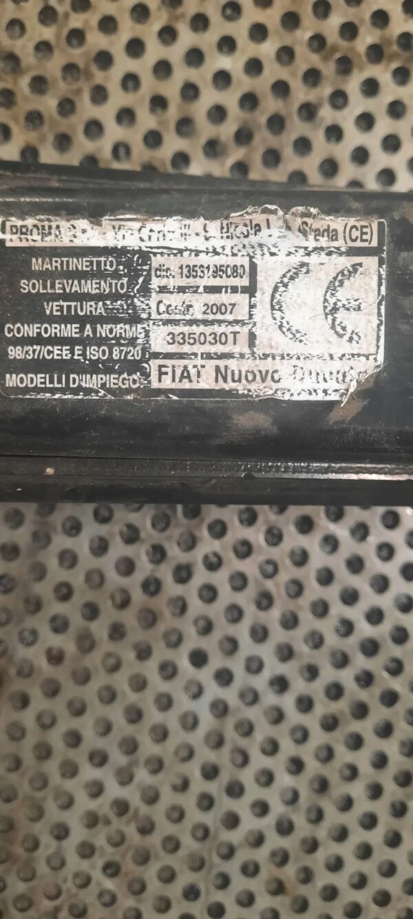 ecbaa04cc96361ce1fc67d75d28ba1dc