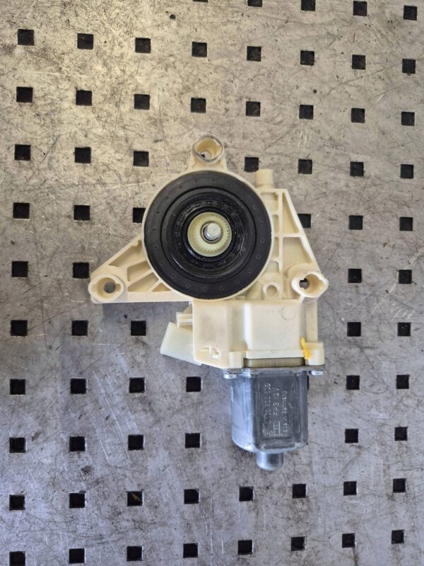 f3506f6d05af73949cf4c77e586660bc.jpg 3f95aaa277a87bf3a039beee4733fb95