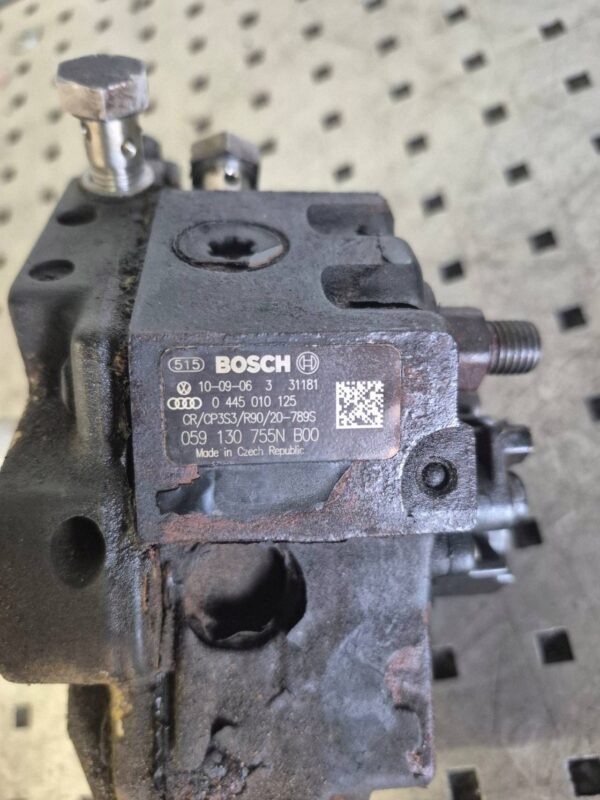 ed4584e7acbf0307b92de57f9eda4964