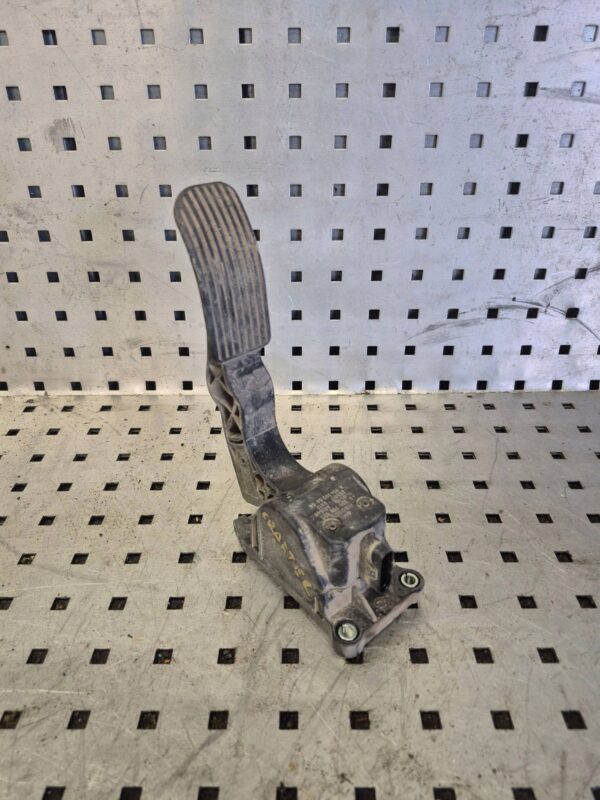 755350d014e385c1f4e44ed6272abe04.jpg b70d2ac06fa50440dfd3f6d081d77d1b